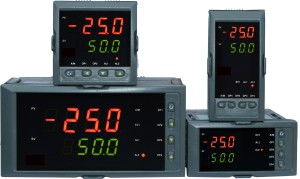 數(shù)字溫度顯示儀 現(xiàn)代工業(yè)與實(shí)驗(yàn)室的精密儀表